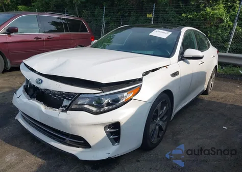 2017 Kia Optima Sx z USA, uszkodzony, nr VIN 5XXGW4L26HG125516